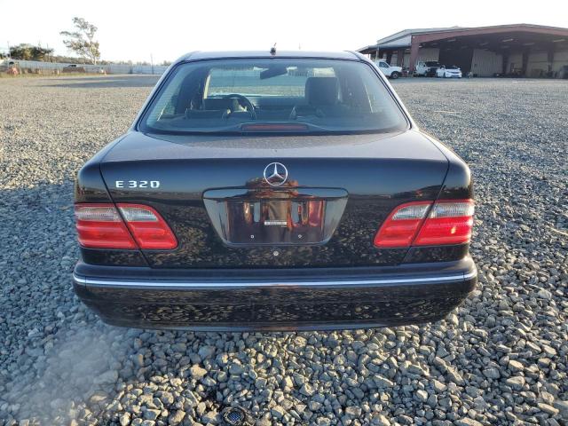 Photo 6 from auction – 2001 MERCEDES-BENZ E 320 with VIN WDBJF65JX1B288489