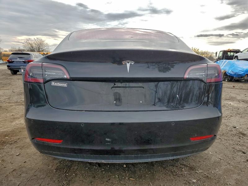 Photo 6 from auction – 2018 TESLA MODEL 3 with VIN 5YJ3E1EA4JF014024