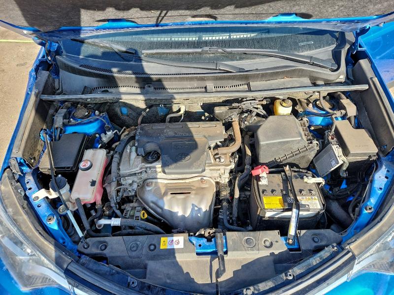 Photo 12 from auction – 2018 TOYOTA RAV4 ADVEN with VIN JTMRFREV2JJ727103