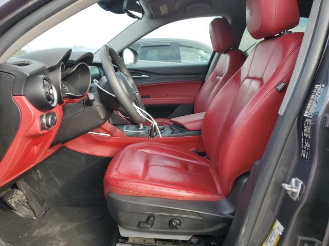 Photo 7 from auction – 2019 ALFA ROMEO STELVIO with VIN ZASPAKAN2K7C29928