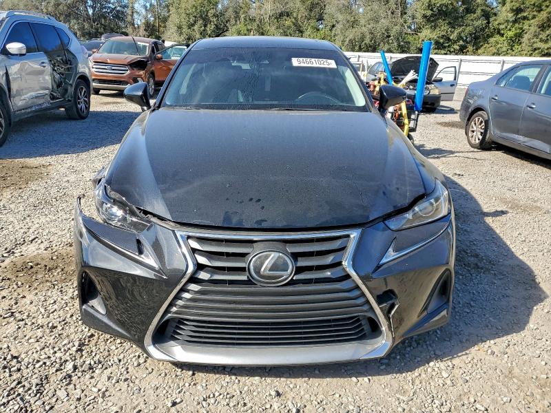 Photo 5 from auction – 2017 LEXUS IS 300 with VIN JTHCM1D27H5019564