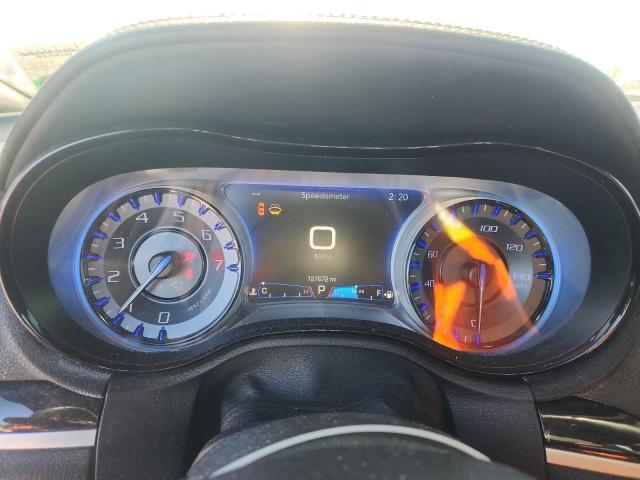 Photo 9 from auction – 2018 CHRYSLER 300 with VIN 2C3CCABG1JH214453