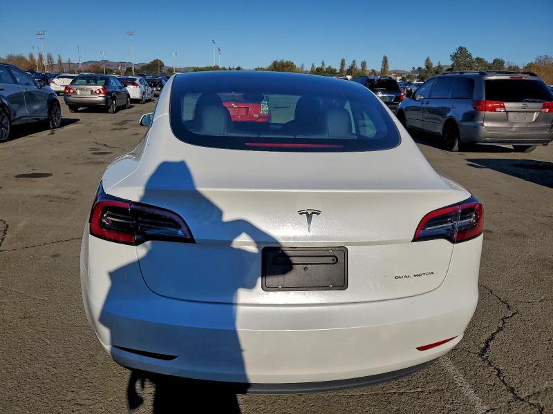 Photo 6 from auction – 2023 TESLA MODEL 3 with VIN 5YJ3E1EB8PF631122