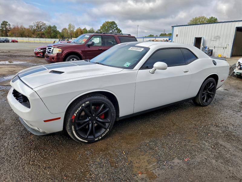 DODGE CHALLENGER 2016 with VIN 2C3CDZAG5GH177462 - Photo from auction