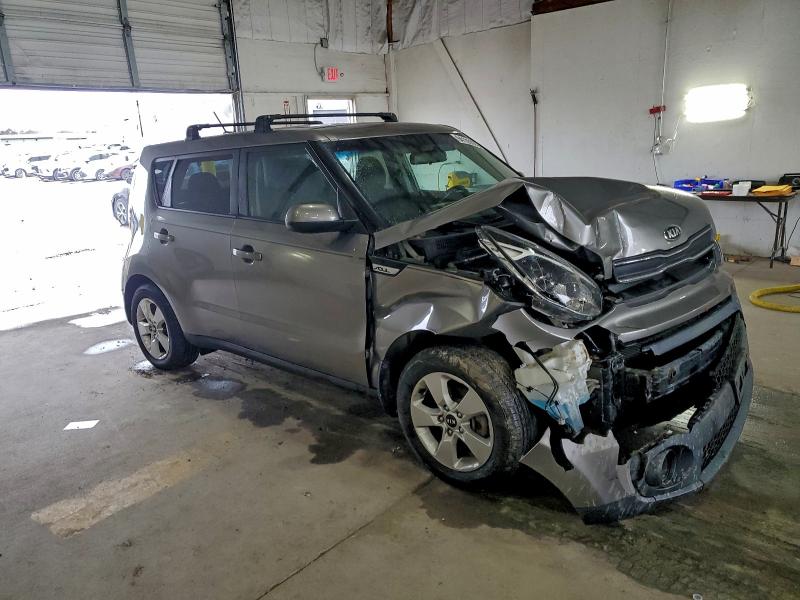 Photo 4 from auction – 2017 KIA SOUL with VIN KNDJN2A26H7471932