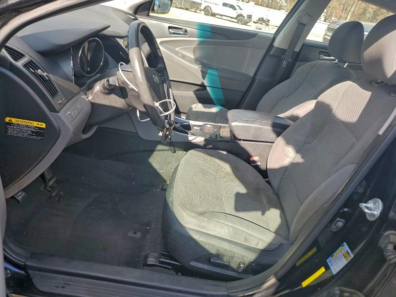 Photo 7 from auction – 2013 HYUNDAI SONATA GLS with VIN 5NPEB4AC8DH804975
