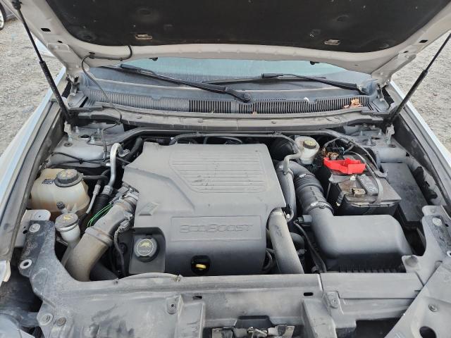 Photo 12 from auction – 2019 LINCOLN MKT with VIN 2LMHJ5AT9KBL03365
