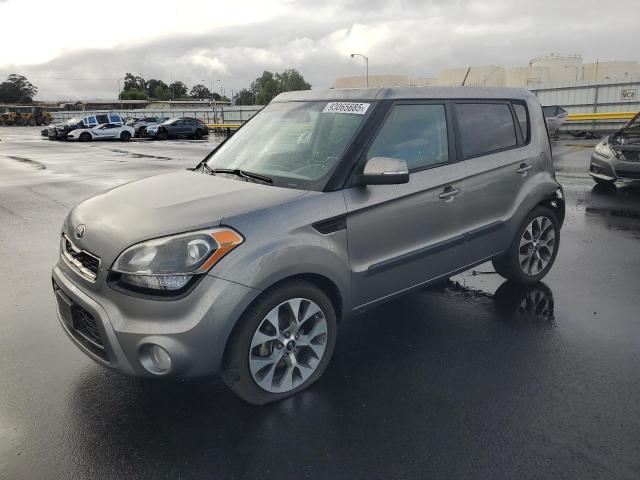 KIA SOUL + 2013 with VIN KNDJT2A65D7611004 - Photo from auction