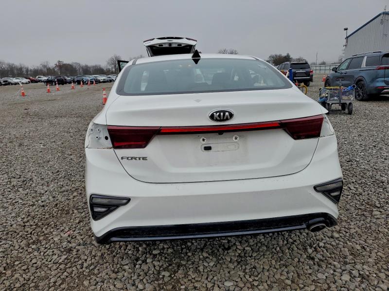 Photo 6 from auction – 2021 KIA FORTE FE with VIN 3KPF24AD4ME339614