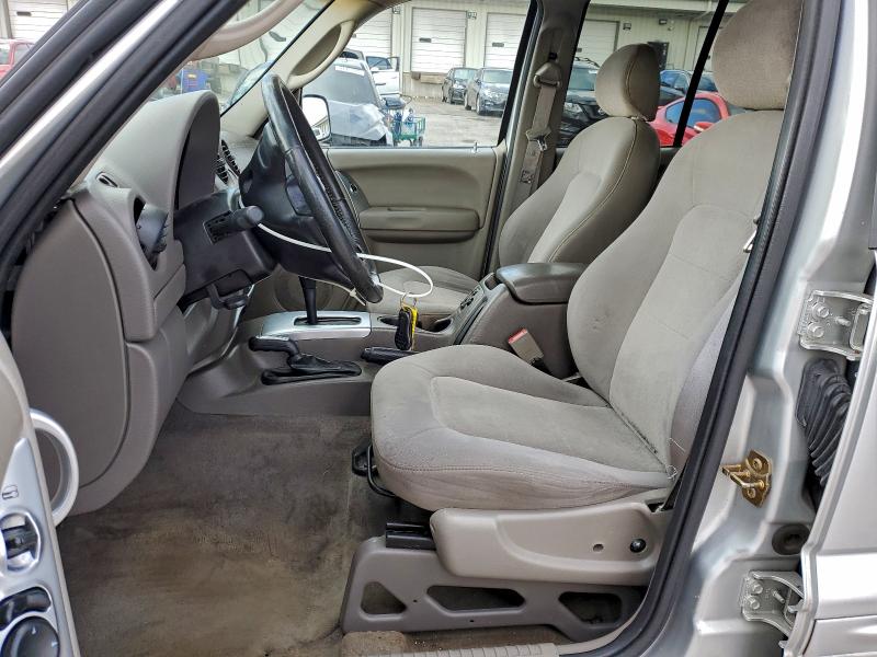 Photo 7 from auction – 2003 JEEP LIBERTY with VIN 1J4GL58K33W590134