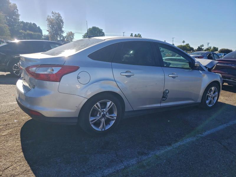 Photo 3 from auction – 2014 FORD FOCUS SE with VIN 1FADP3F26EL171273