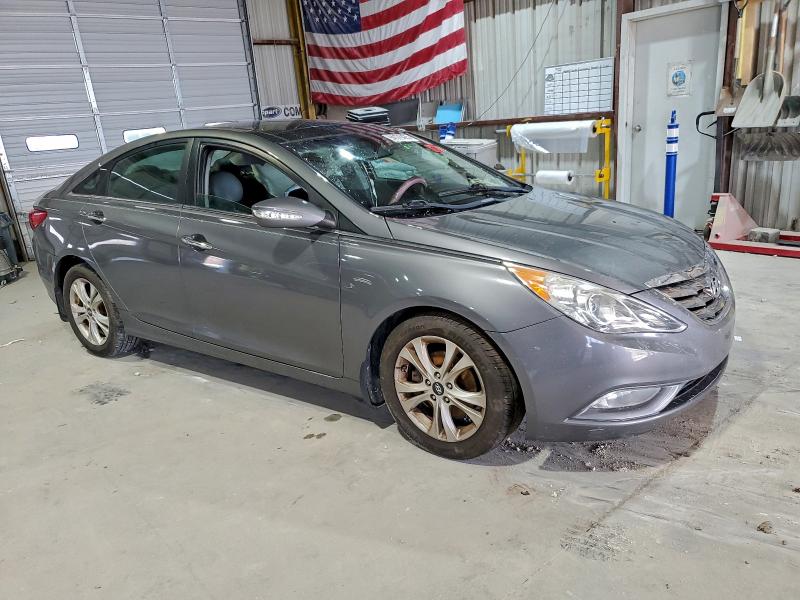 Photo 4 from auction – 2012 HYUNDAI SONATA SE with VIN 5NPEC4AC0CH444905