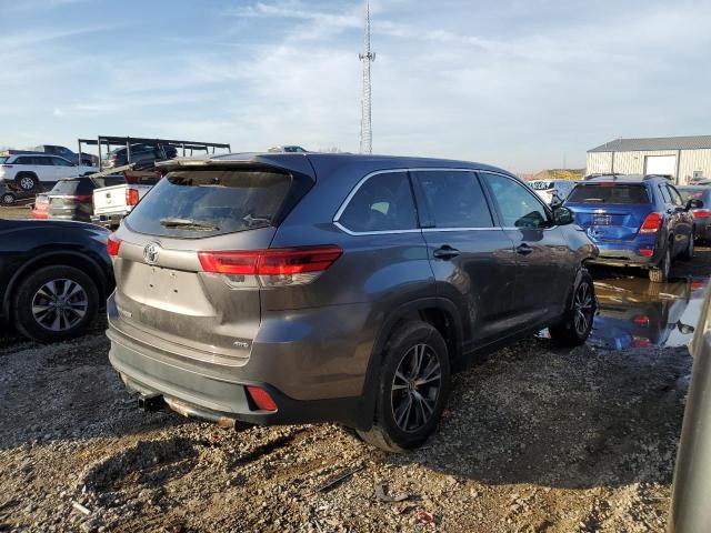 Photo 3 from auction – 2019 TOYOTA HIGHLANDER with VIN 5TDBZRFH8KS921432