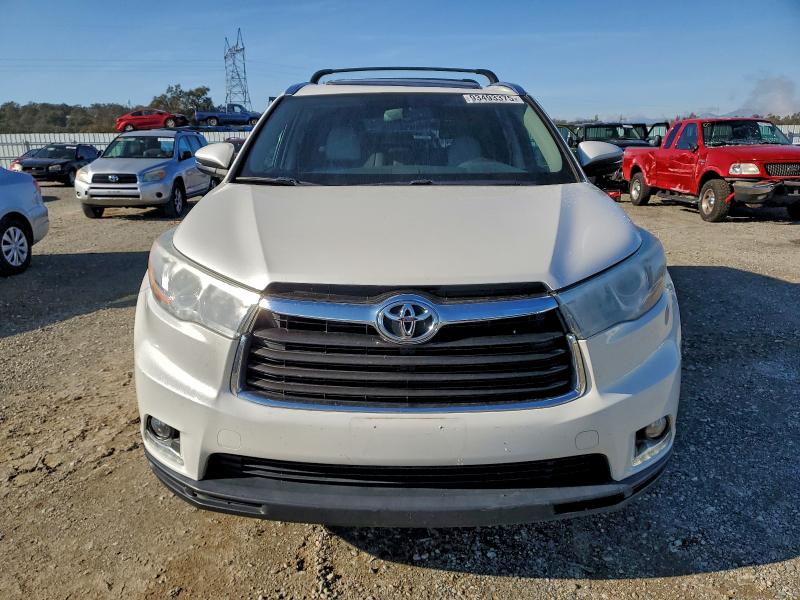 Photo 5 from auction – 2014 TOYOTA HIGHLANDER with VIN 5TDDKRFH6ES064576
