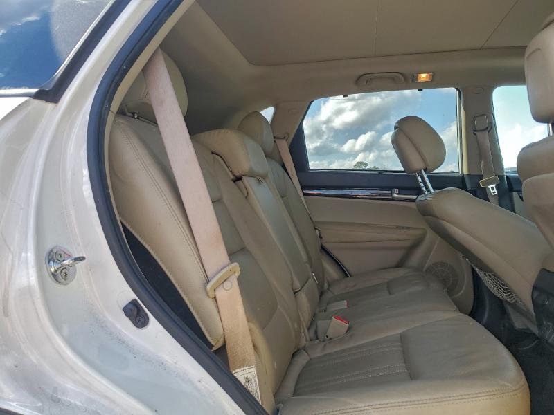 Photo 11 from auction – 2014 KIA SORENTO EX with VIN 5XYKU4A74EG534149