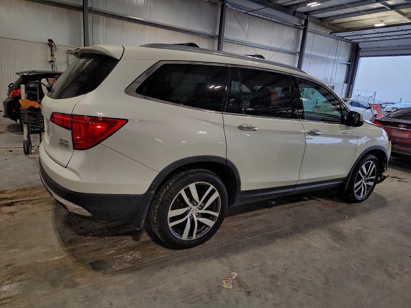 Photo 3 from auction – 2017 HONDA PILOT with VIN 5FNYF6H06HB060371