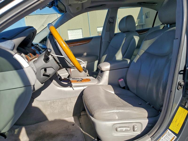 Photo 7 from auction – 2005 LEXUS ES 330 with VIN JTHBA30G155127305