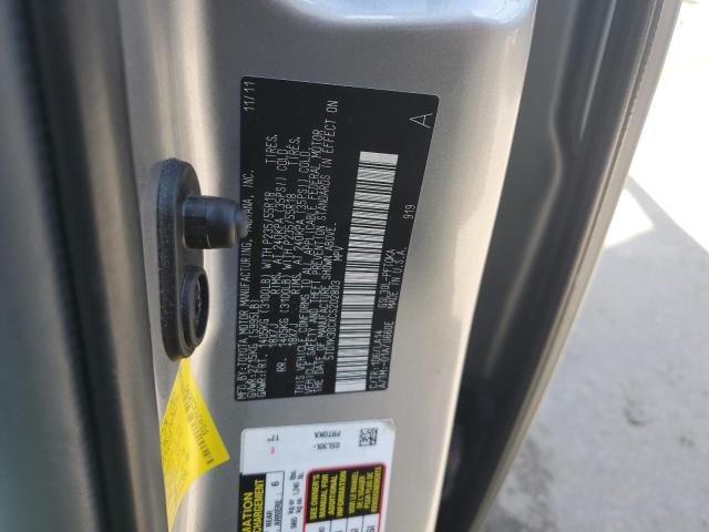 Photo 14 from auction – 2012 TOYOTA SIENNA XLE with VIN 5TDYK3DCXCS202803