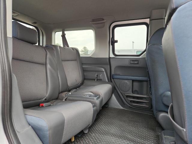Photo 11 from auction – 2006 HONDA ELEMENT with VIN 5J6YH18656L009806