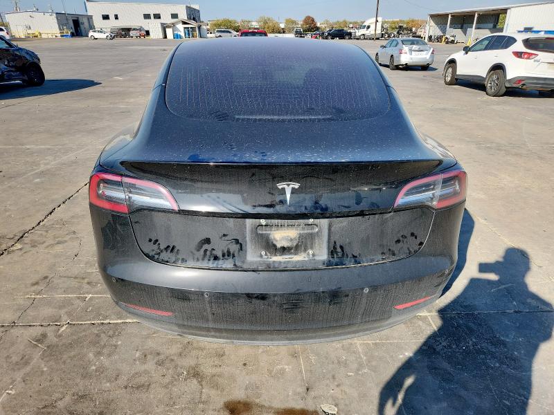 Photo 6 from auction – 2018 TESLA MODEL 3 with VIN 5YJ3E1EA5JF031298