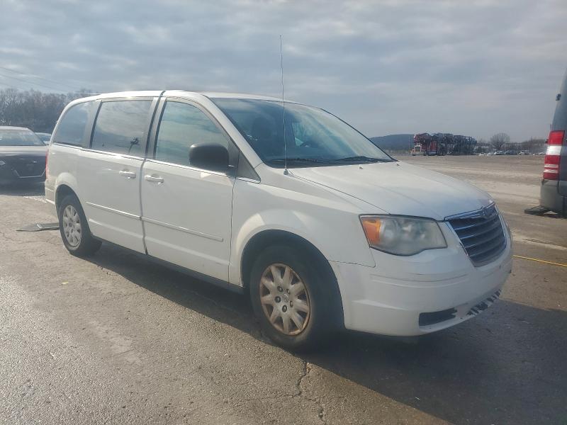 Photo 4 from auction – 2010 CHRYSLER TOWN & COU with VIN 2A4RR4DE1AR380722