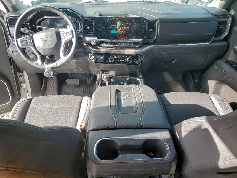 Photo 8 from auction – 2022 CHEVROLET SILVERADO with VIN 3GCUDEET1NG529708
