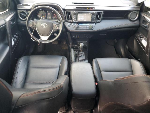Photo 8 from auction – 2018 TOYOTA RAV4 SE with VIN JTMNFREV0JJ154085