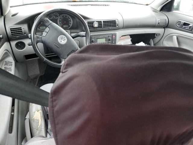 Photo 8 from auction – 2004 VOLKSWAGEN PASSAT GLS with VIN WVWPD63B54E131047