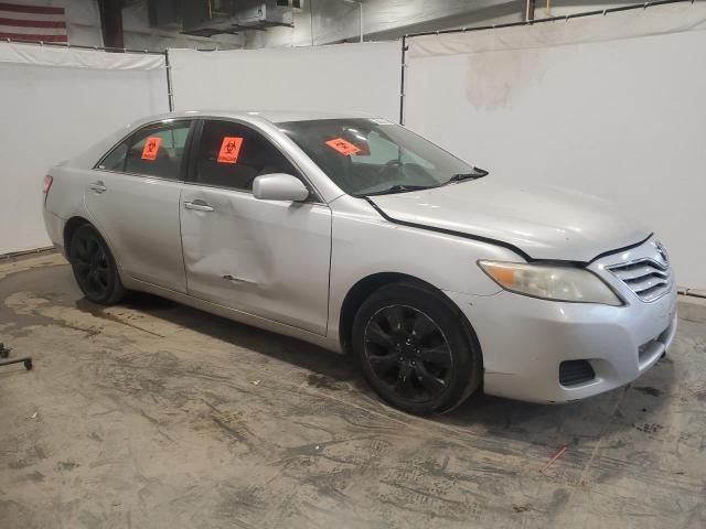 Фото 4 с аукциона – 2011 TOYOTA CAMRY BASE с VIN 4T1BF3EK8BU639995