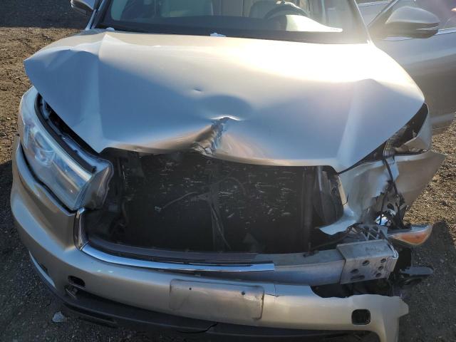 Photo 12 from auction – 2016 TOYOTA HIGHLANDER with VIN 5TDJKRFHXGS501887