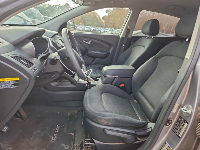 Photo 7 from auction – 2012 HYUNDAI TUCSON GL with VIN KM8JT3AB1CU393500