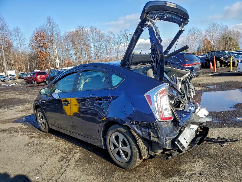 Photo 2 from auction – 2012 TOYOTA PRIUS with VIN JTDKN3DU3C1557508