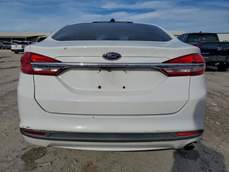 Photo 6 from auction – 2018 FORD FUSION with VIN 3FA6P0H79JR133466