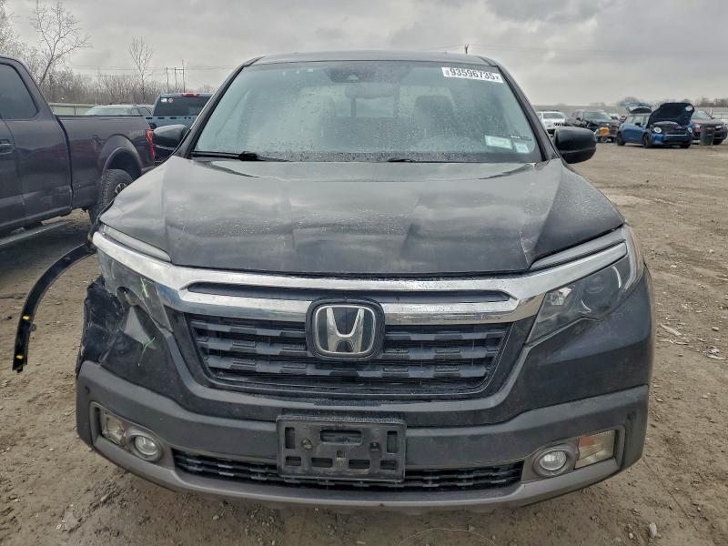 Photo 5 from auction – 2018 HONDA RIDGELINE with VIN 5FPYK3F73JB010566