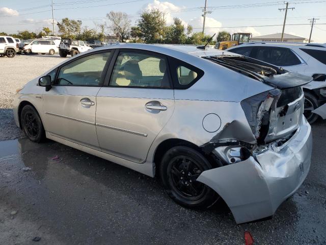 Photo 2 from auction – 2013 TOYOTA PRIUS with VIN JTDKN3DU5D5591427