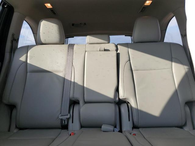 Photo 10 from auction – 2018 TOYOTA HIGHLANDER with VIN 5TDKZRFH6JS533419