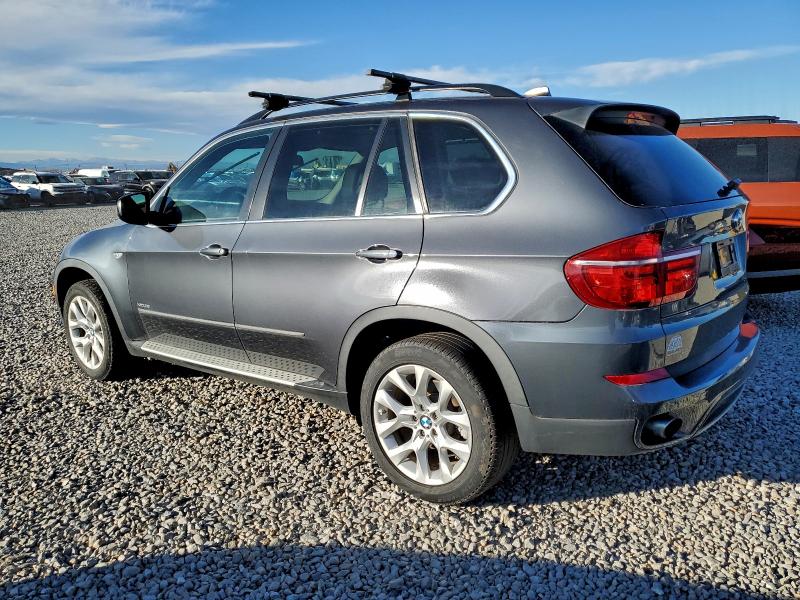 Photo 2 from auction – 2013 BMW X5 XDRIVE3 with VIN 5UXZV4C54D0E04305