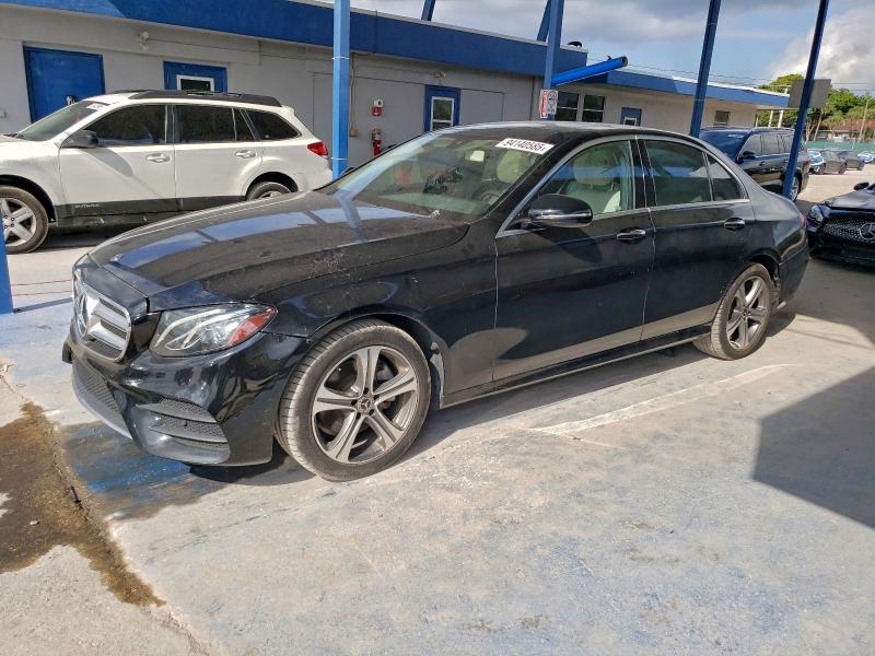 MERCEDES-BENZ E 300 4MAT 2019 with VIN WDDZF4KB4KA532334 - Photo from auction