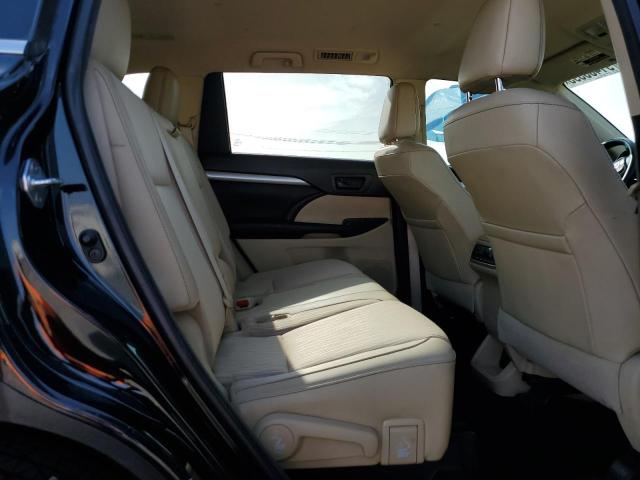 Photo 11 from auction – 2018 TOYOTA HIGHLANDER with VIN 5TDZZRFH1JS269007