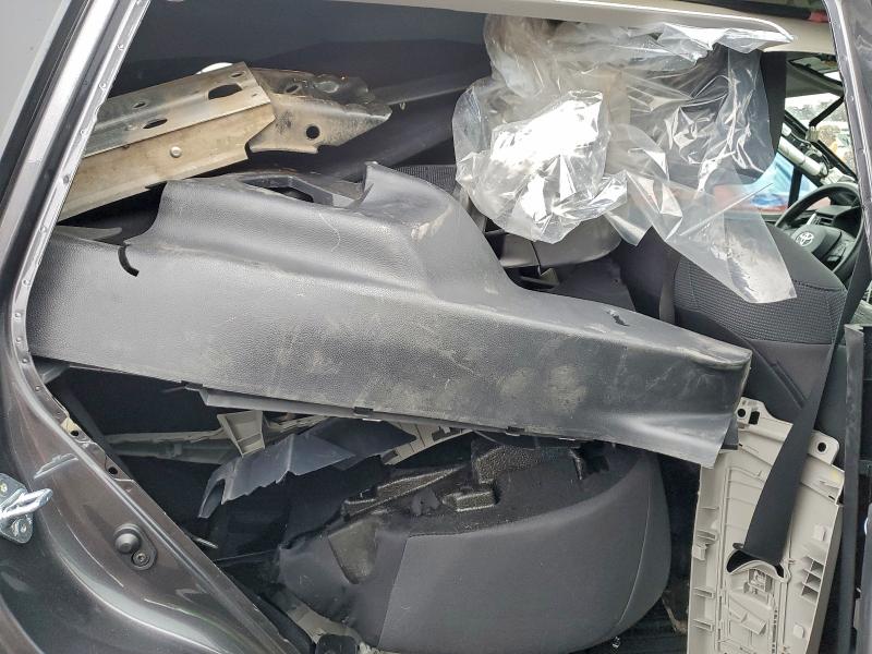 Photo 10 from auction – 2021 TOYOTA RAV4 LE with VIN 2T3F1RFV3MC217754