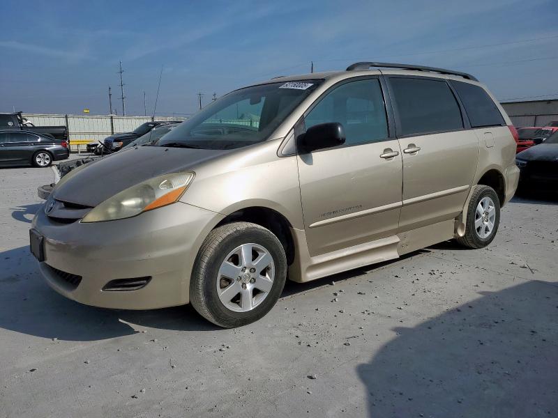 Photo 1 from auction – 2006 TOYOTA SIENNA CE with VIN 5TDZA23C96S542824
