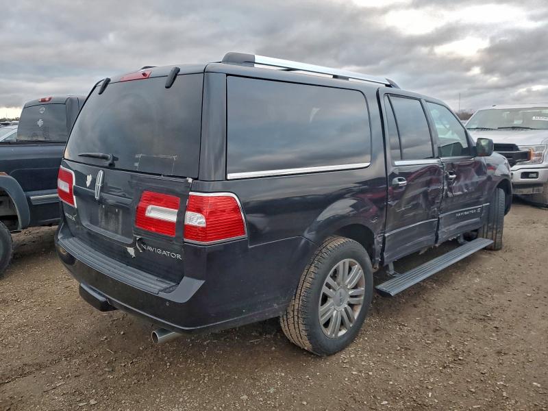 Фото 3 с аукциона – 2010 LINCOLN NAVIGATOR с VIN 5LMJJ3J5XAEJ11178