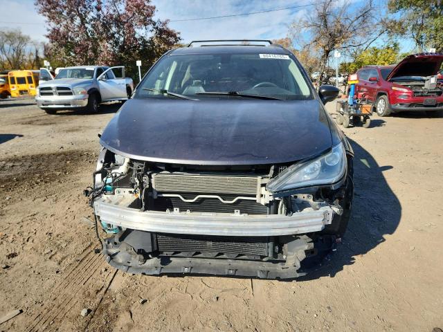Photo 5 from auction – 2019 CHRYSLER PACIFICA T with VIN 2C4RC1BG2KR680698