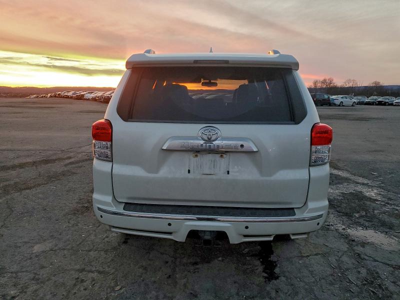 Photo 6 from auction – 2013 TOYOTA 4RUNNER SR with VIN JTEBU5JR8D5137604