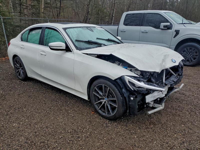 Photo 4 from auction – 2022 BMW 330XI with VIN 3MW5R7J09N8C62435