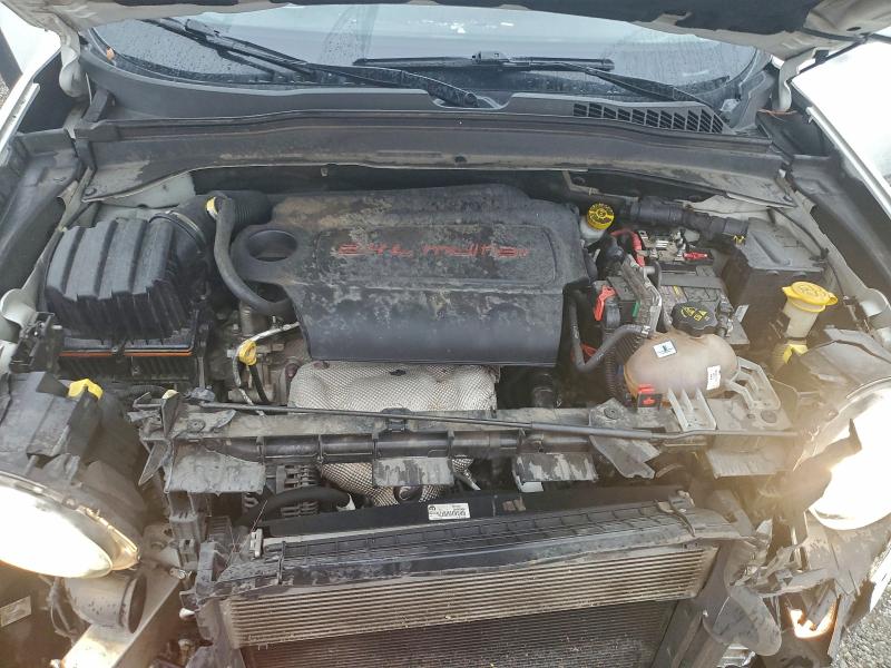 Photo 11 from auction – 2017 JEEP RENEGADE L with VIN ZACCJBBB8HPE86003