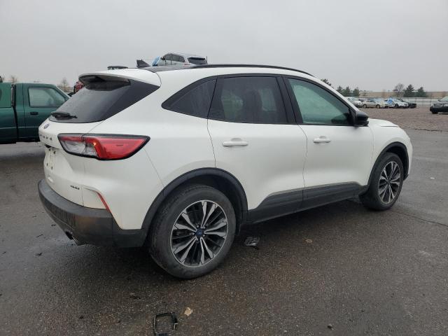 Photo 3 from auction – 2022 FORD ESCAPE SE with VIN 1FMCU9G68NUC02483