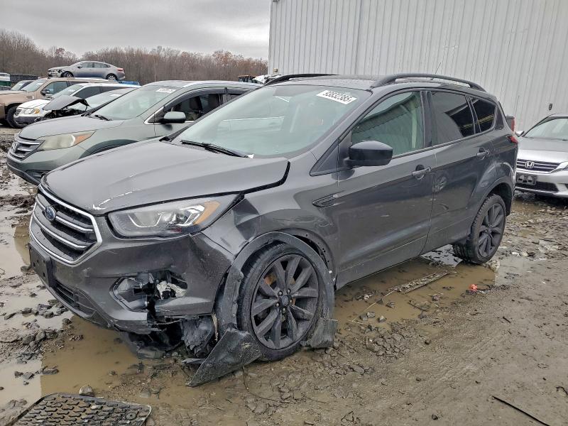 Photo 1 from auction – 2018 FORD ESCAPE SE with VIN 1FMCU9GD8JUD12930
