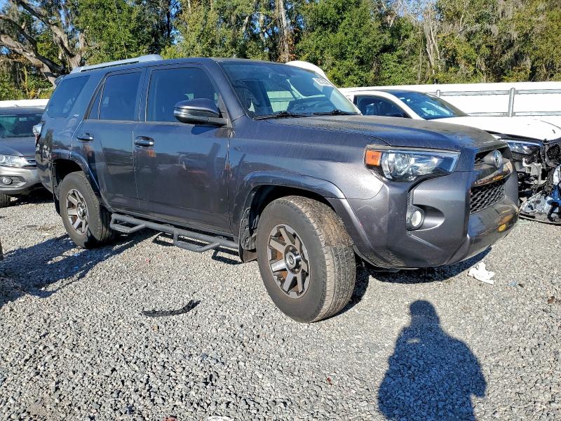 Photo 4 from auction – 2016 TOYOTA 4RUNNER SR with VIN JTEZU5JR4G5142799