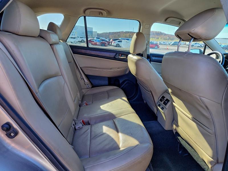 Photo 10 from auction – 2015 SUBARU OUTBACK 2. with VIN 4S4BSBJC1F3239423